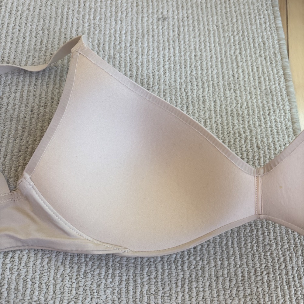 SKIMS Wireless Form T-Shirt Bra Clay 32DDD Padded Seamless Hook & Eye Nude - Picture 6 of 9
